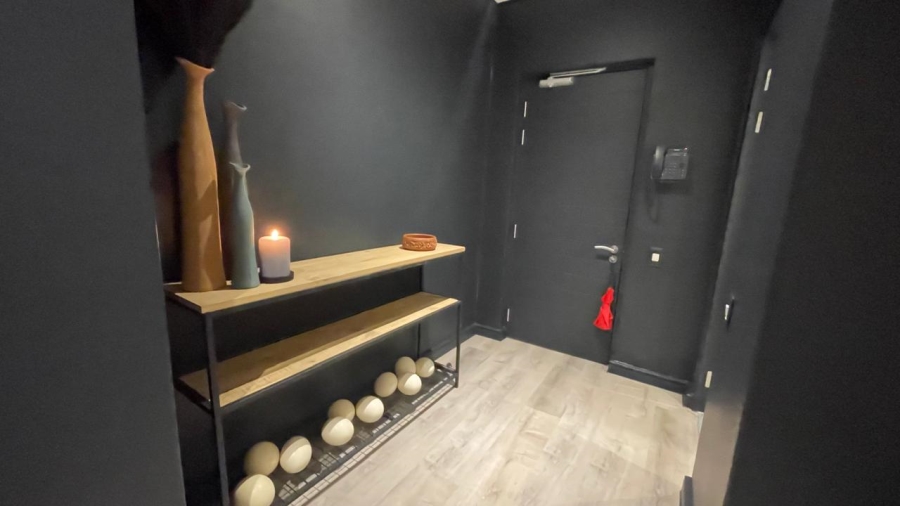 2 Bedroom Property for Sale in Cape Town City Centre Western Cape